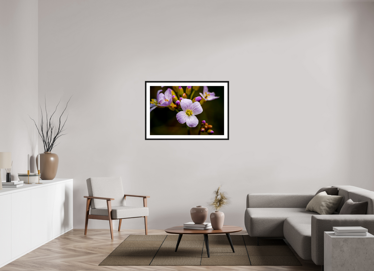 105 x 70 cm, Tirage photo métallisé sur papier Fuji Crystal Pearl avec cadre Hambourg 20mm, chêne noir Fleurs en poésie